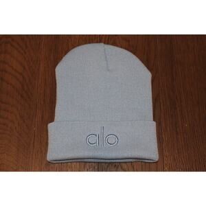 Alo Beanie Light Blue